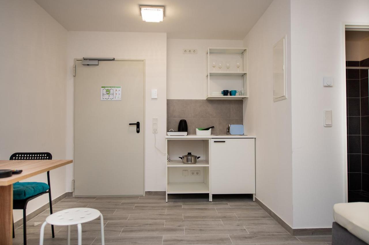 Modern Living Studio Kueche Netflix Inklusive Top Lage Nuremberga Exterior foto