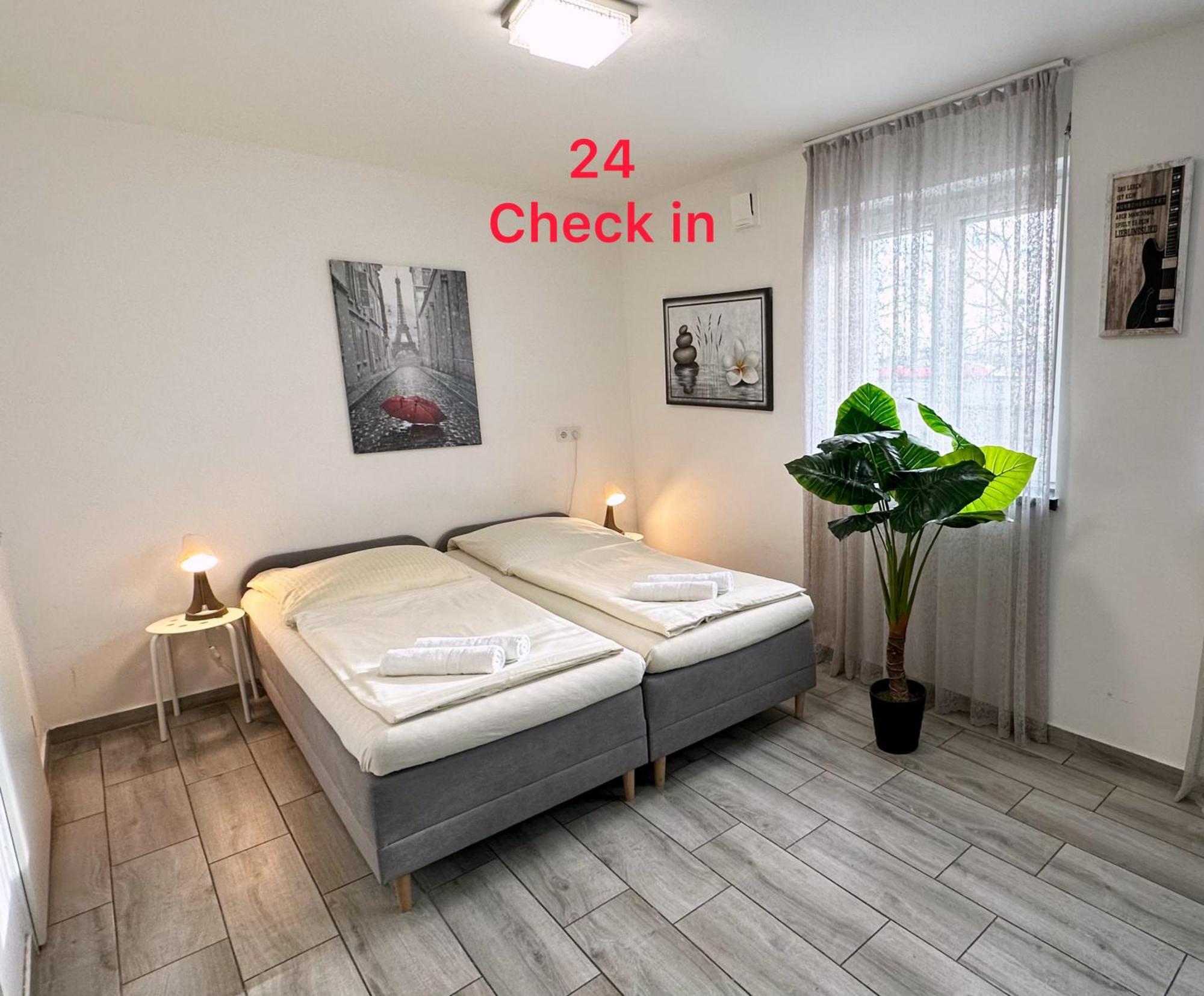 Modern Living Studio Kueche Netflix Inklusive Top Lage Nuremberga Exterior foto