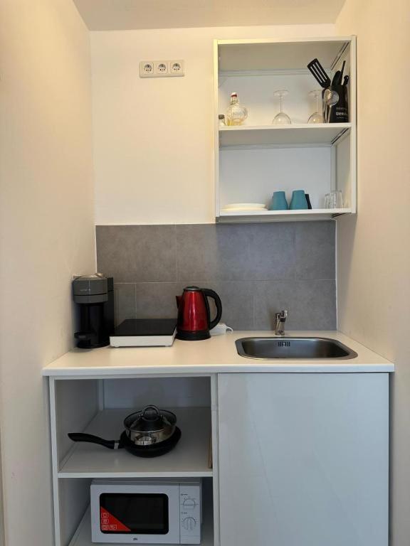 Modern Living Studio Kueche Netflix Inklusive Top Lage Nuremberga Exterior foto