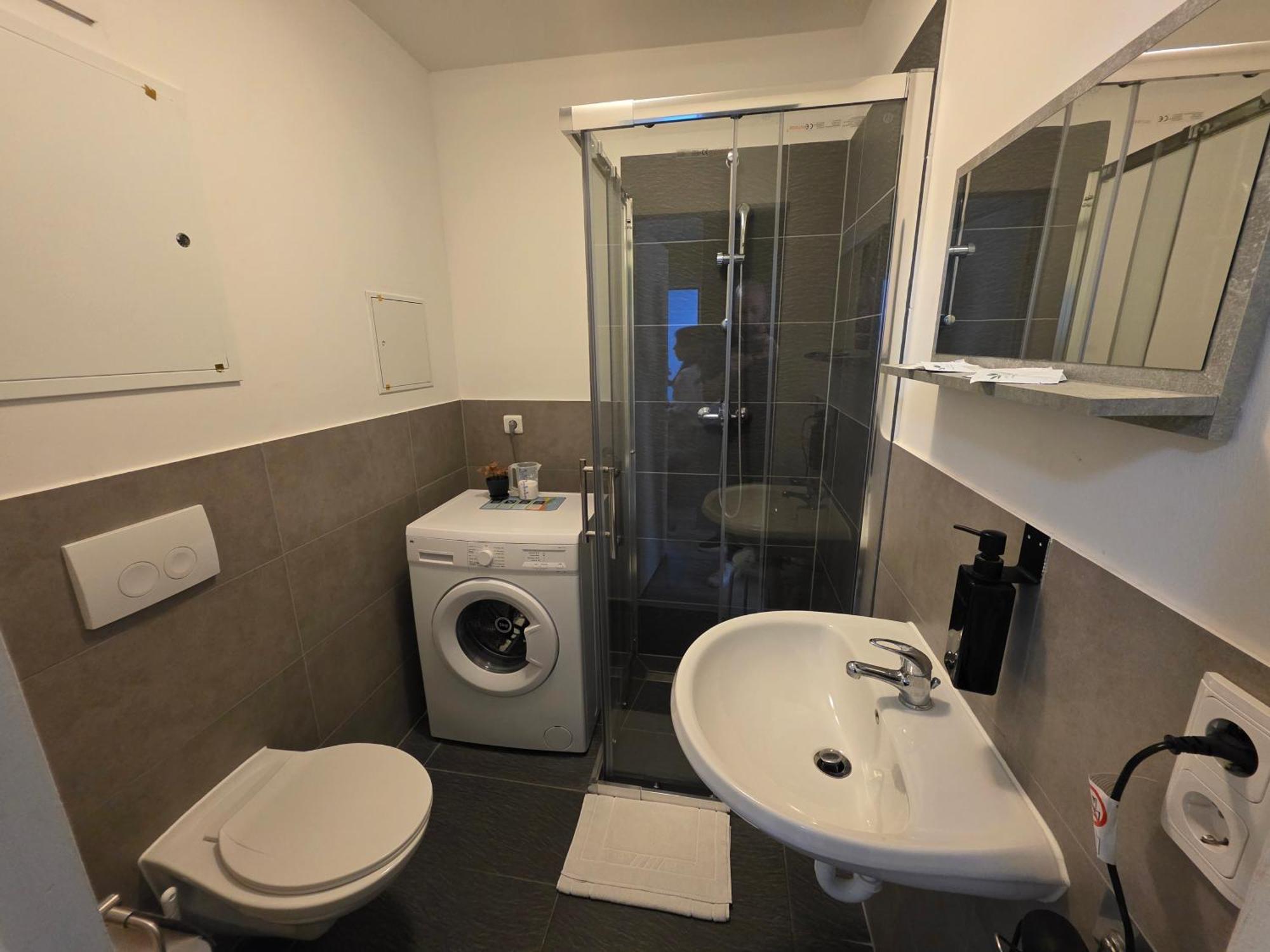 Modern Living Studio Kueche Netflix Inklusive Top Lage Nuremberga Quarto foto